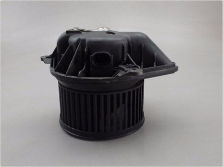 MOTEUR VENTILATEUR CHAUFFAGE RENAULT TRAFIC