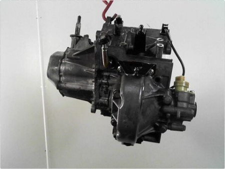 BOITE A VITESSE MECANIQUE PEUGEOT 406 