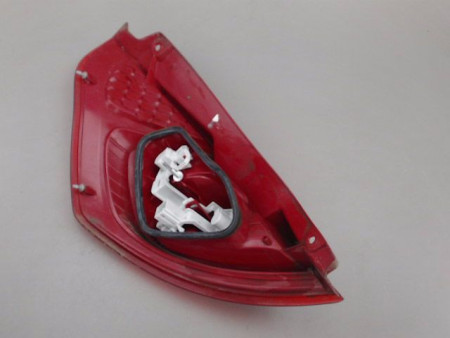 FEU ARRIERE DROIT FORD FIESTA