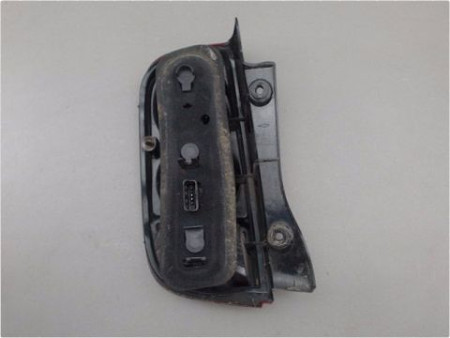 FEU ARRIERE DROIT NISSAN MICRA