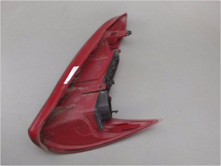 FEU ARRIERE GAUCHE  PEUGEOT 206