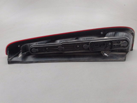 FEU ARRIERE GAUCHE  FORD FOCUS