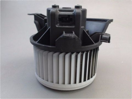 MOTEUR VENTILATEUR CHAUFFAGE PEUGEOT BIPPER