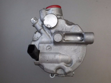 COMPRESSEUR AIR CONDITIONNE VOLKSWAGEN POLO