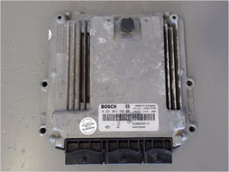 CALCULATEUR MOTEUR RENAULT TRAFIC