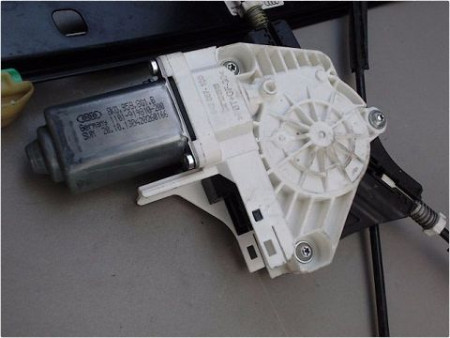 MECANISME LEVE-GLACE AVANT GAUCHE AUDI A6