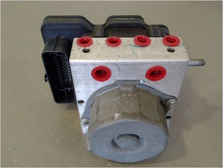 UNITE HYDRAULIQUE ABS NISSAN MICRA