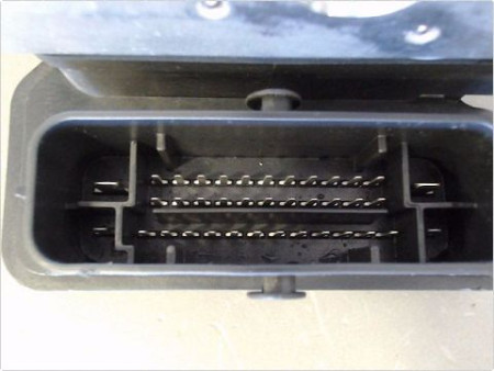 UNITE HYDRAULIQUE ABS NISSAN MICRA