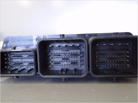 CALCULATEUR MOTEUR FORD G.C-MAX