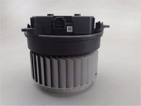 MOTEUR VENTILATEUR CHAUFFAGE AUDI A6