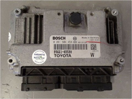 CALCULATEUR MOTEUR TOYOTA YARIS