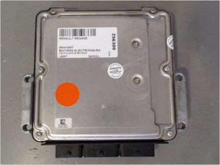 CALCULATEUR MOTEUR RENAULT MEGANE