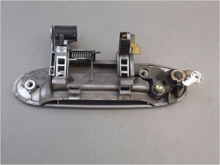 POIGNEE EXTERIEURE PORTE AVANT DROIT TOYOTA YARIS
