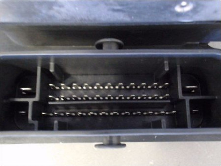 UNITE HYDRAULIQUE ABS NISSAN MICRA