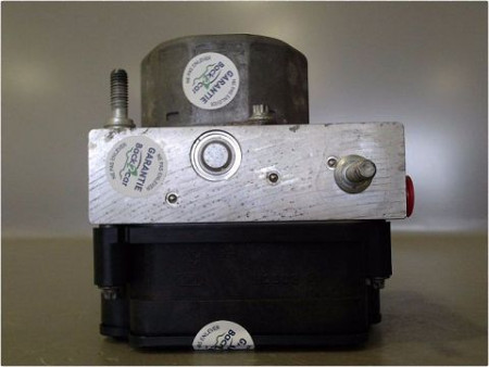 UNITE HYDRAULIQUE ABS NISSAN MICRA