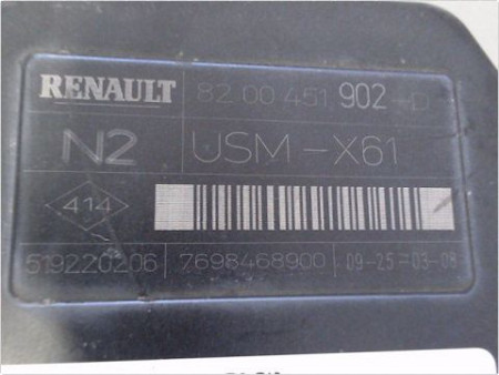 BOITE A FUSIBLES RENAULT KANGOO