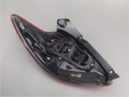 FEU ARRIERE DROIT FORD KA