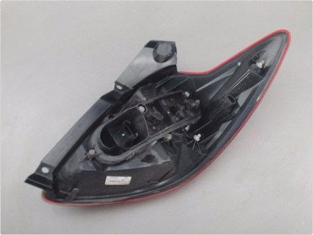 FEU ARRIERE GAUCHE  FORD KA