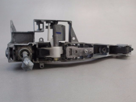 POIGNEE EXTERIEURE PORTE AVANT GAUCHE PEUGEOT 5008