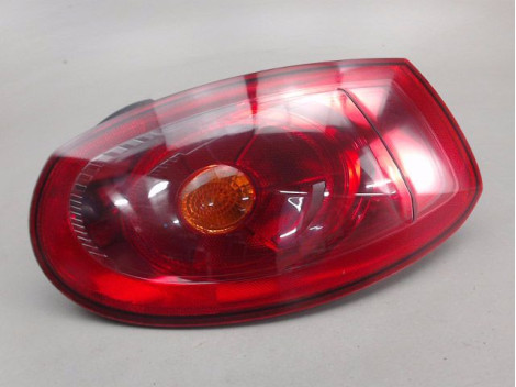 FEU ARRIERE DROIT FIAT BRAVO