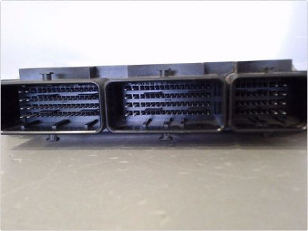 CALCULATEUR MOTEUR RENAULT MEGANE