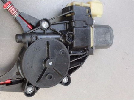 MECANISME LEVE-GLACE AVANT GAUCHE FORD FIESTA