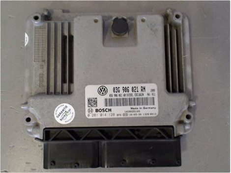 CALCULATEUR MOTEUR VOLKSWAGEN TOURAN