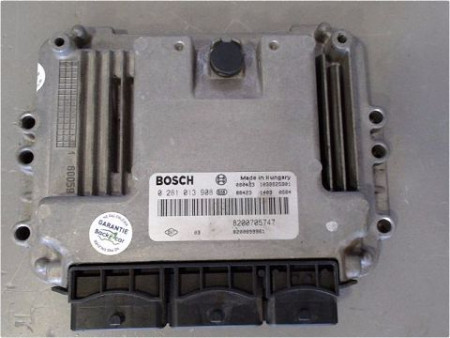 CALCULATEUR MOTEUR RENAULT MEGANE