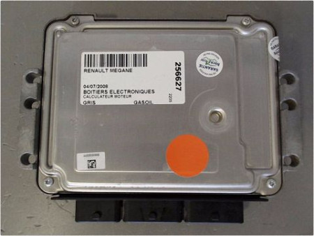 CALCULATEUR MOTEUR RENAULT MEGANE