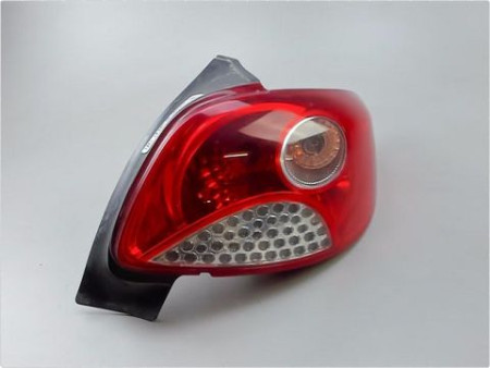 FEU ARRIERE DROIT PEUGEOT 206
