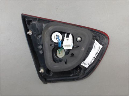 FEU ARRIERE INTERIEUR DROIT KIA RIO