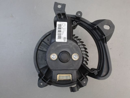 MOTEUR VENTILATEUR CHAUFFAGE OPEL CORSA