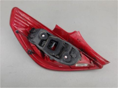 FEU ARRIERE DROIT OPEL CORSA