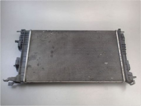 RADIATEUR RENAULT MEGANE