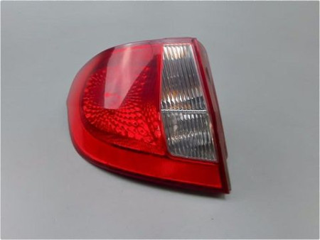 FEU ARRIERE GAUCHE  HYUNDAI GETZ