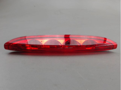 FEUX STOP SUPPLEMENTAIRE PEUGEOT 208