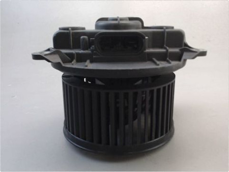 MOTEUR VENTILATEUR CHAUFFAGE OPEL VIVARO
