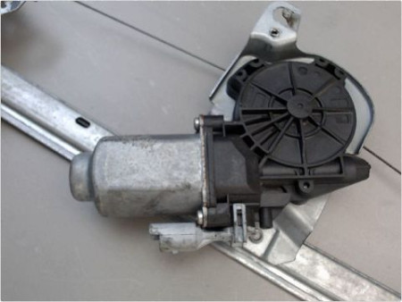MECANISME LEVE-GLACE AVANT DROIT CITROEN C3