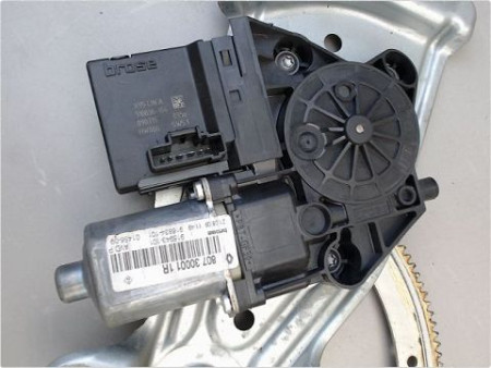 MECANISME LEVE-GLACE AVANT DROIT RENAULT MEGANE