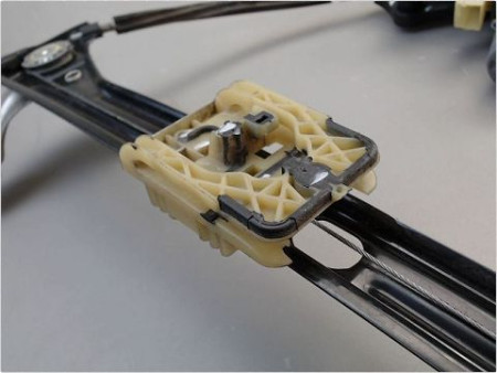 MECANISME LEVE-GLACE AVANT DROIT VOLKSWAGEN GOLF