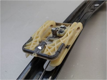MECANISME LEVE-GLACE AVANT GAUCHE VOLKSWAGEN GOLF