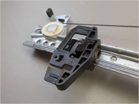 MECANISME LEVE-GLACE AVANT DROIT CITROEN C3