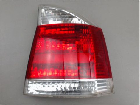 FEU ARRIERE DROIT OPEL VECTRA