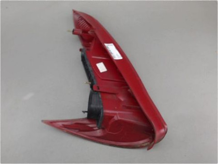 FEU ARRIERE DROIT PEUGEOT 206