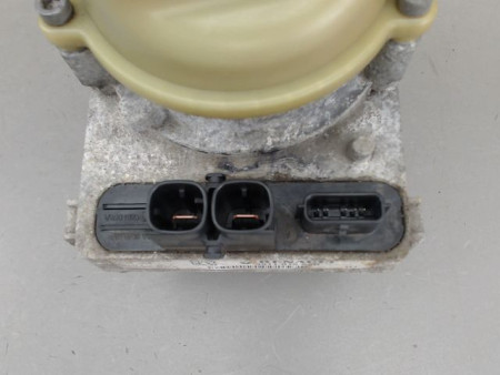 POMPE DIRECTION ASSISTEE DACIA SANDERO