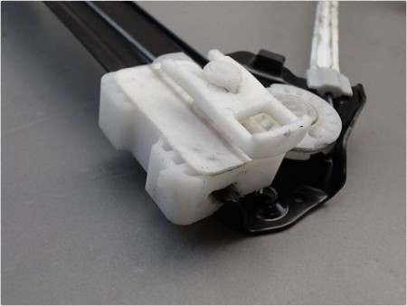 MECANISME LEVE-GLACE AVANT GAUCHE PEUGEOT 308