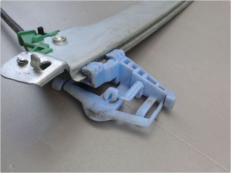 MECANISME LEVE-GLACE AVANT GAUCHE CITROEN C2