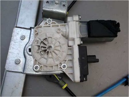 MECANISME LEVE-GLACE AVANT GAUCHE CITROEN C2