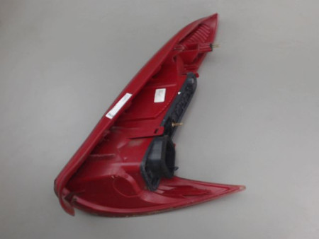 FEU ARRIERE GAUCHE  PEUGEOT 206