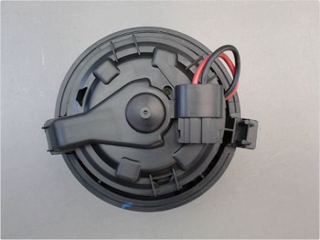 MOTEUR VENTILATEUR CHAUFFAGE PEUGEOT 208